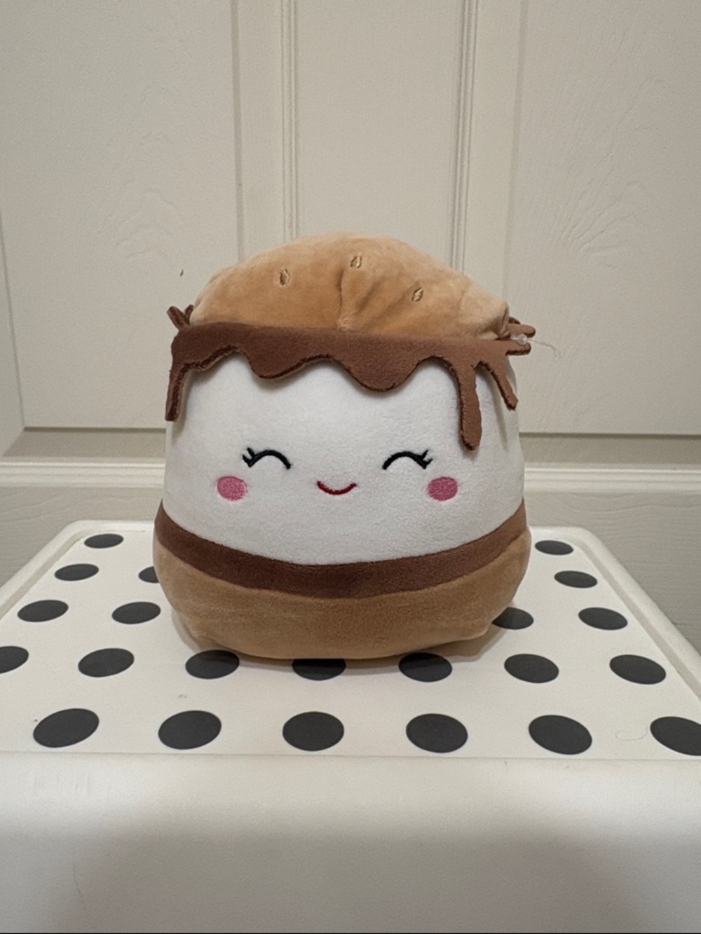 Smores Dessert Squishmallow- Brown & White